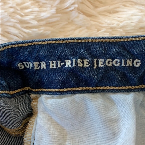 *SOLD*American Eagle Super Stretch Hi-Rise Jegging - Picture 6 of 7
